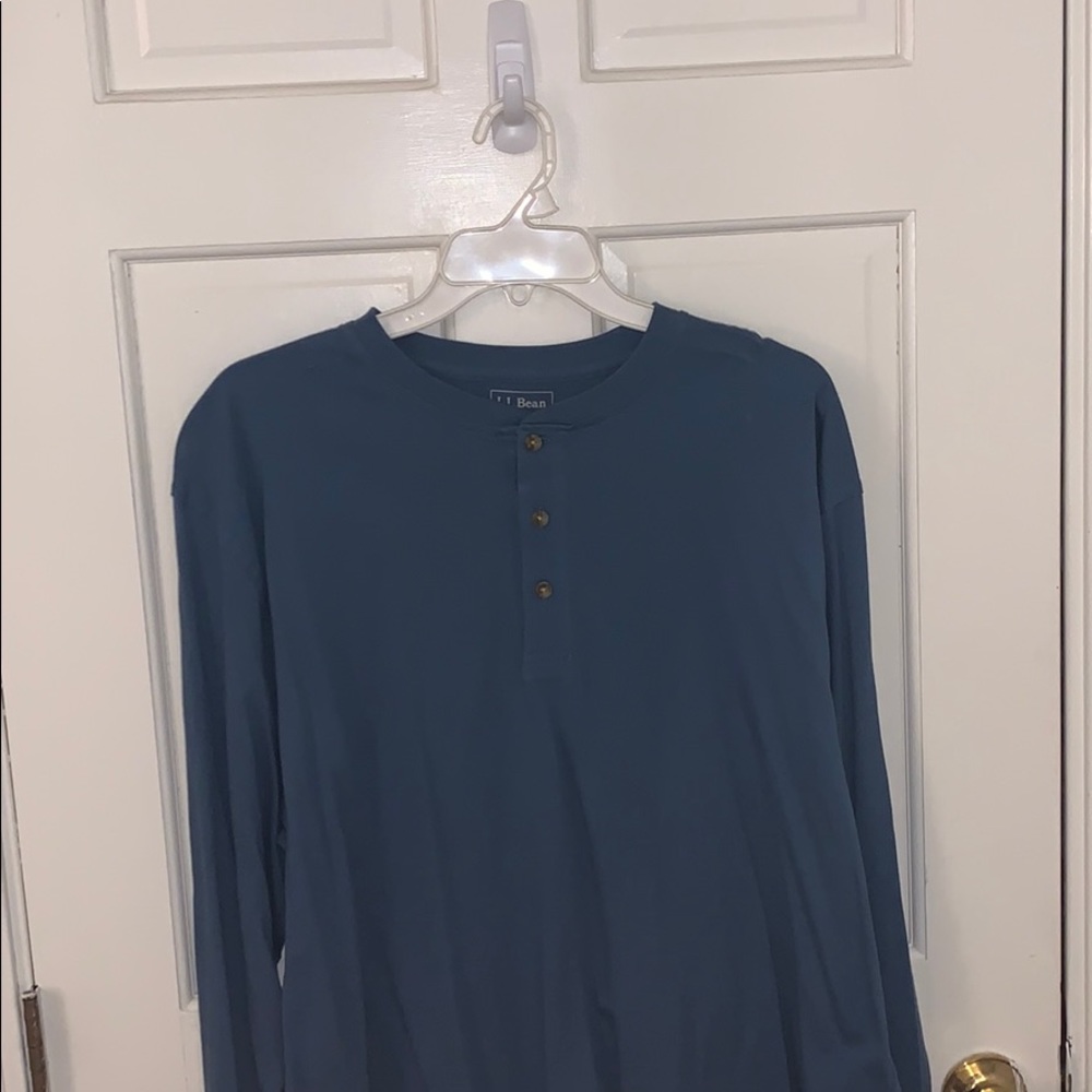 L.L bean bottom down Long sleeve (light blue)